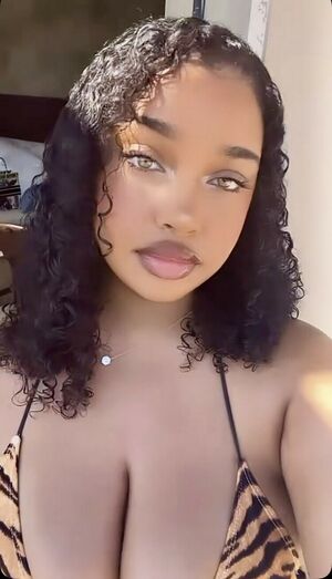 Corie Rayvon Corierayvon Nude Leaks Fapello