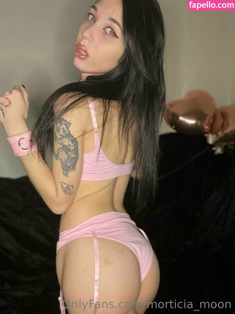 cutie_bratz leaked nude photo #0030 (cutie_bratz / mzchelle_dahairstylist)