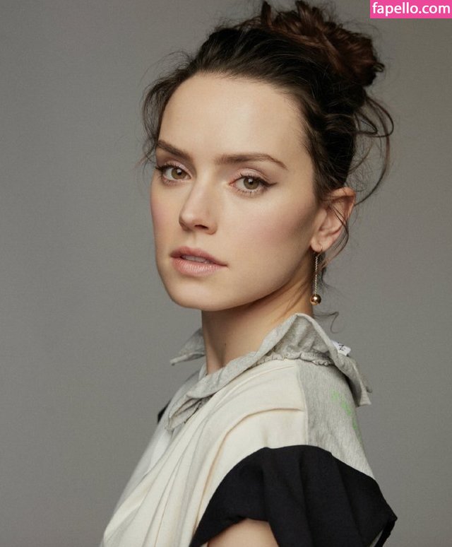 Daisy Ridley leaked nude photo #0082 (Daisy Ridley / daisyridley)