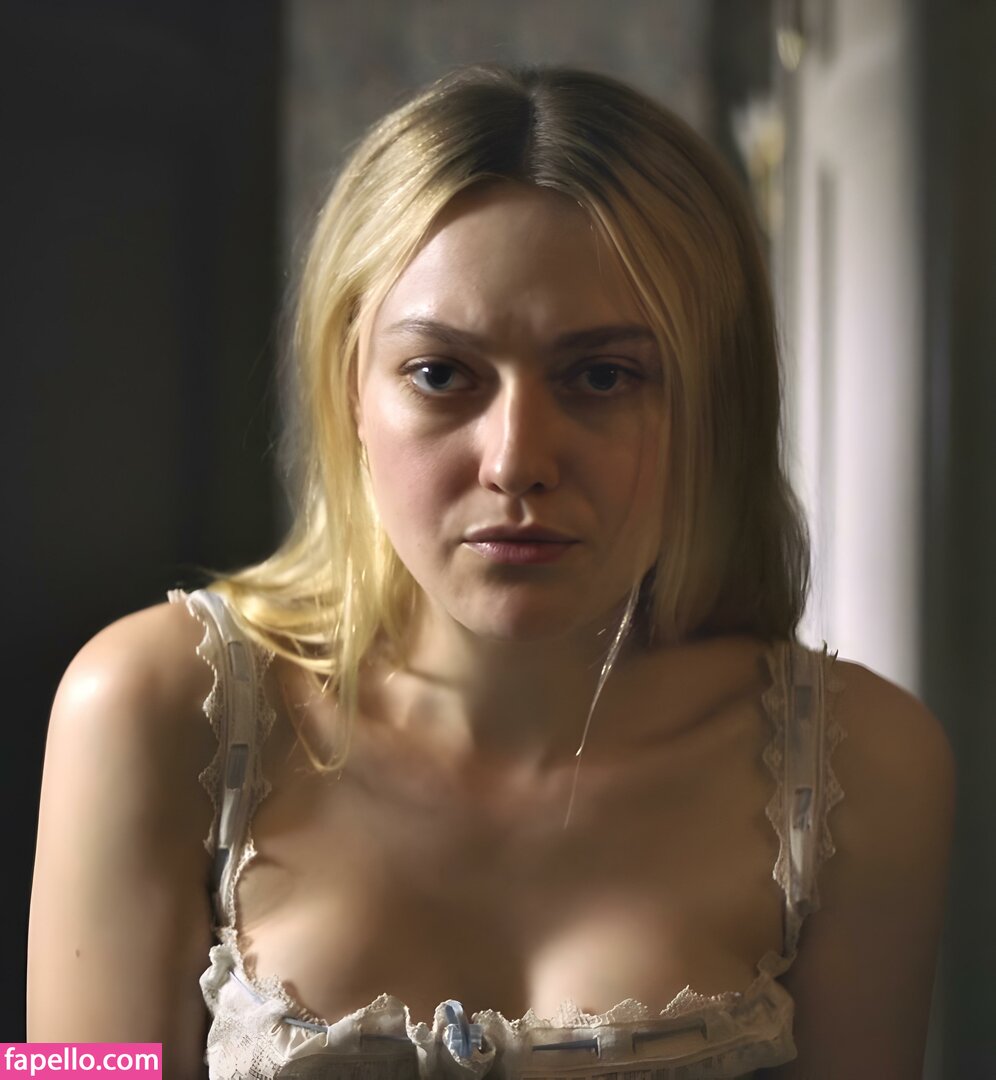 Dakota Fanning leaked nude photo #0130 (Dakota Fanning / dakotafanning)