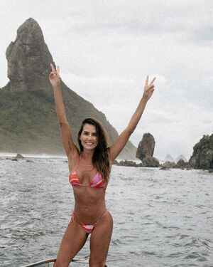 Deborah Secco nude #0736