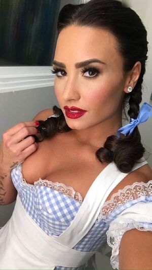 Demi Lovato #512