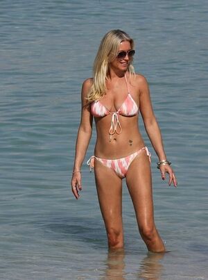 Denise Van Oulten nude #0010