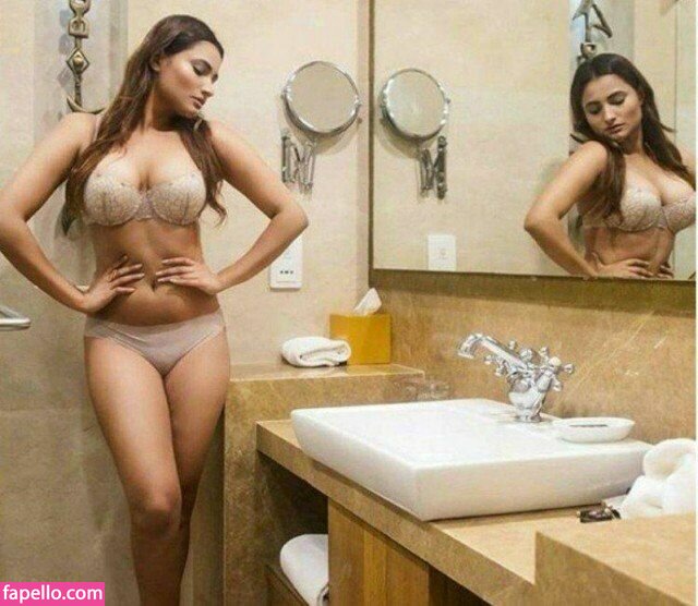 Desi NRI leaked nude photo #0005 (Desi NRI / desi.nri)