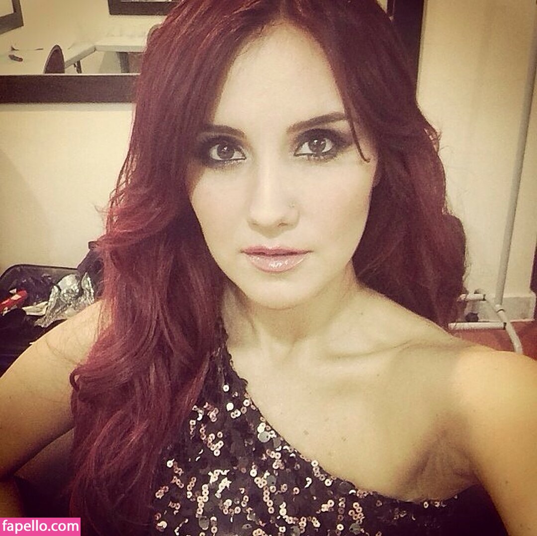 Dulce Maria Snapchat