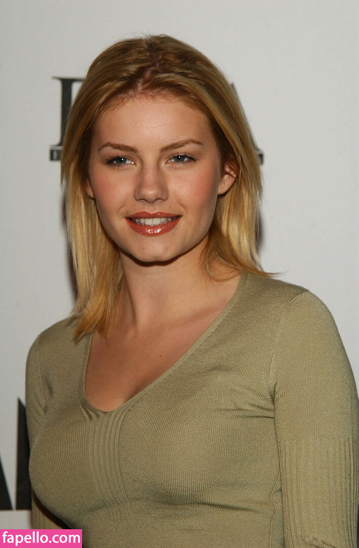 Elisha Cuthbert leaked nude photo #0130 (Elisha Cuthbert / Girl Next Door / elishaphaneuf)