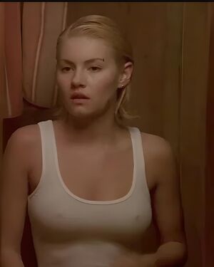 Elisha Cuthbert nude #0133