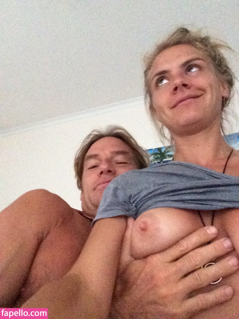 Eliza Coupe leaked nude photo #0002 (Eliza Coupe / elizacoupe)