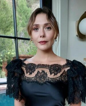 Elizabeth Olsen nude #0366