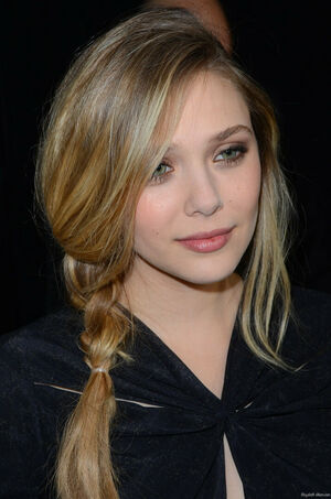 Elizabeth Olsen #2221