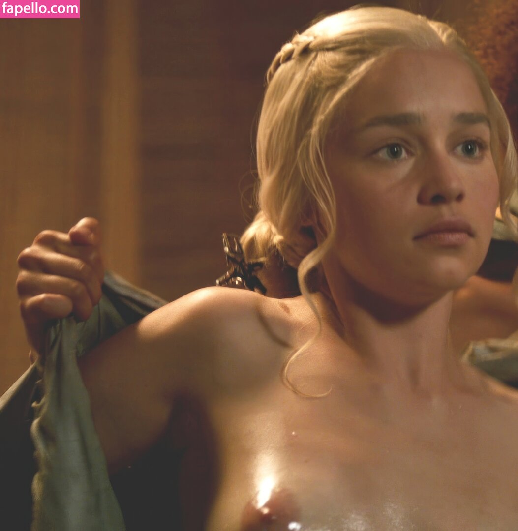 Emilia Clarke / clarkeyxo / emilia_clarke Nude Leaked OnlyFans Photo #1211  - Fapello