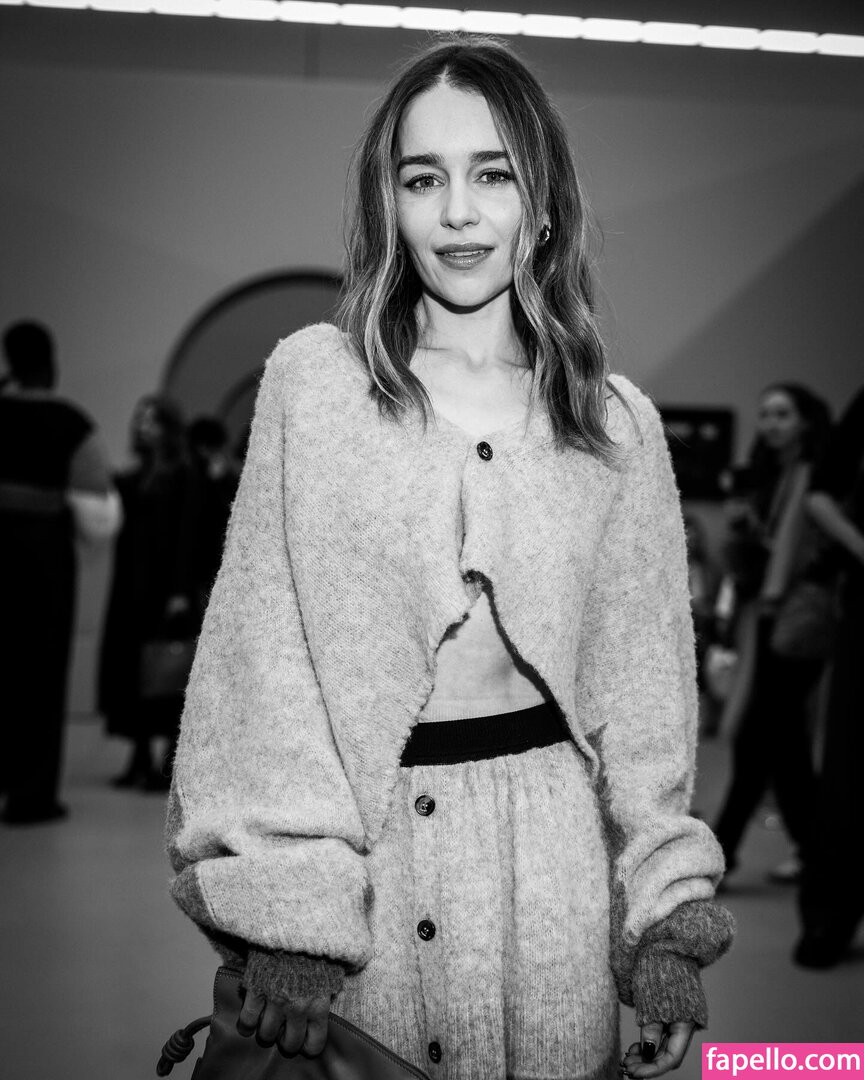 Emilia Clarke leaked nude photo #1446 (Emilia Clarke / clarkeyxo / emilia_clarke)