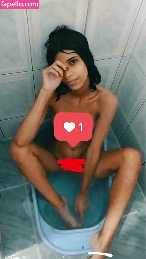 Emiloli leaked nude photo #0004 (Emiloli / Emiloliofc / Emily Lopes / erololi)