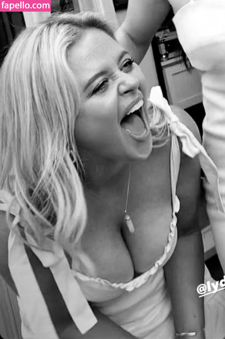 Emily Atack leaked nude photo #0483 (Emily Atack / emilyatack)