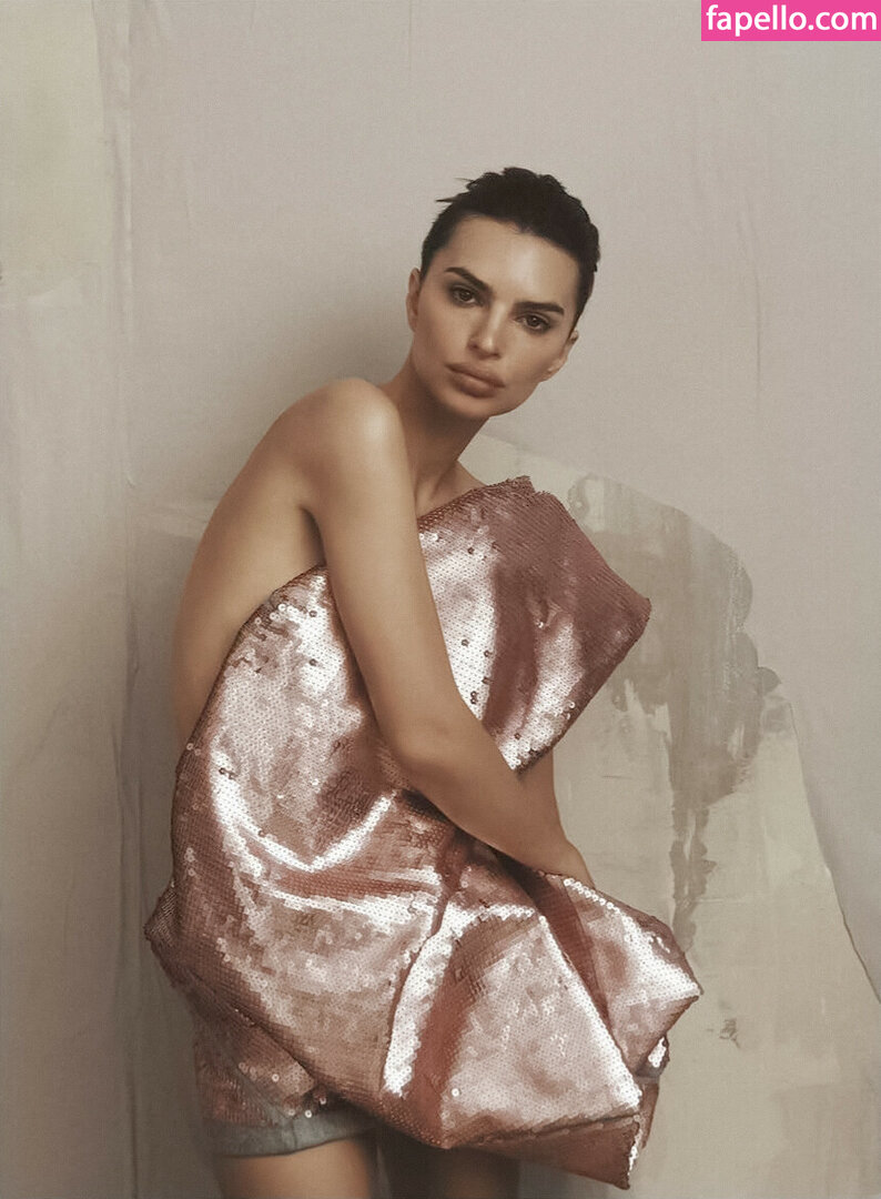 Emily Ratajkowski / emilyratajkowski / emrata Nude Leaked OnlyFans Photo  #2863 - Fapello