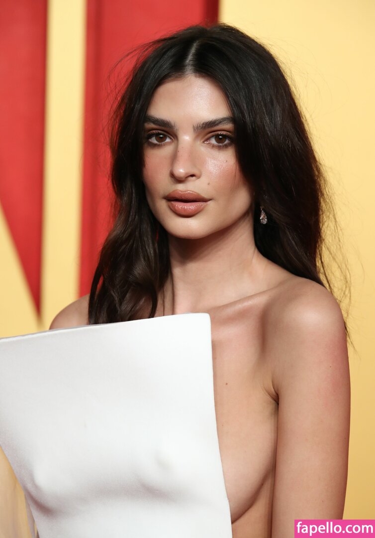 Emily Ratajkowski leaked nude photo #3630 (Emily Ratajkowski / emilyratajkowski / emrata)