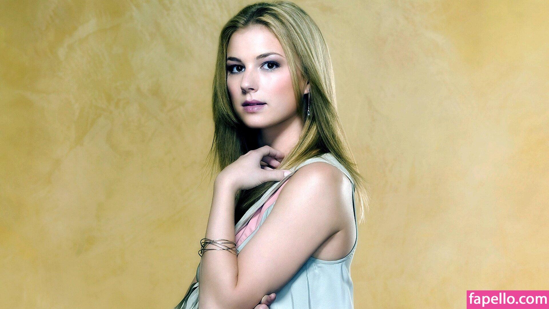 Emily VanCamp leaked nude photo #0050 (Emily VanCamp / emilyvancamp)