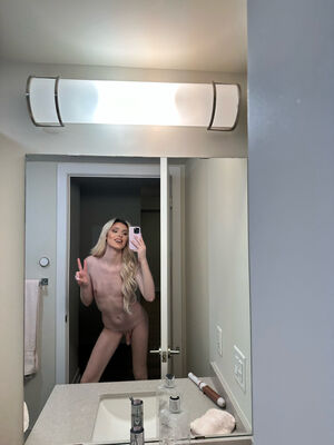 Emma Jonnz nude #0043