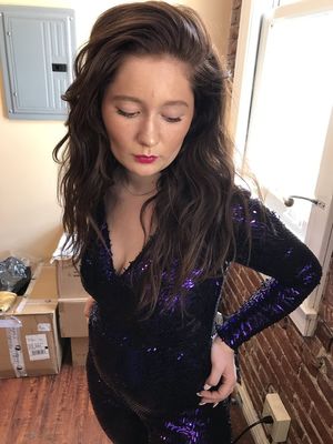 Emma Kenney nude #0028