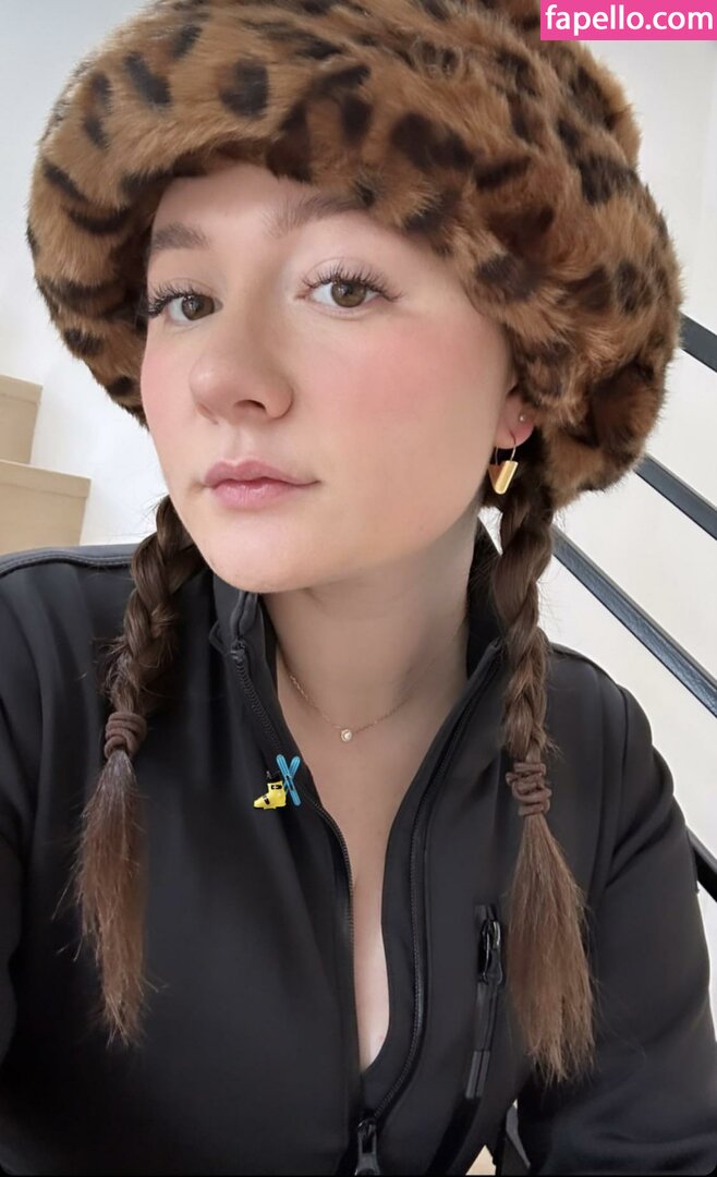 Emma Kenney leaked nude photo #0225 (Emma Kenney / amirrazm / emmakenney / ems4638)