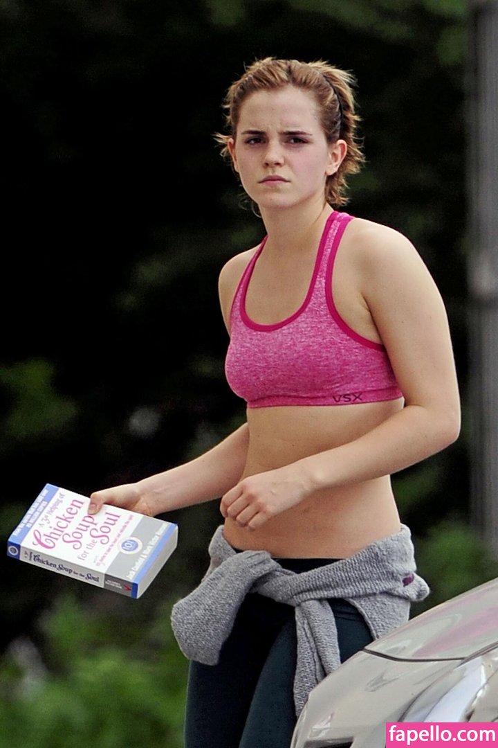 Emma Watson leaked nude photo #0273 (Emma Watson / EmmaWatson / elizarosewatson)