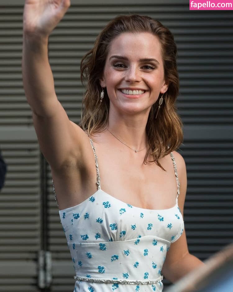 Emma Watson leaked nude photo #0494 (Emma Watson / EmmaWatson / elizarosewatson)