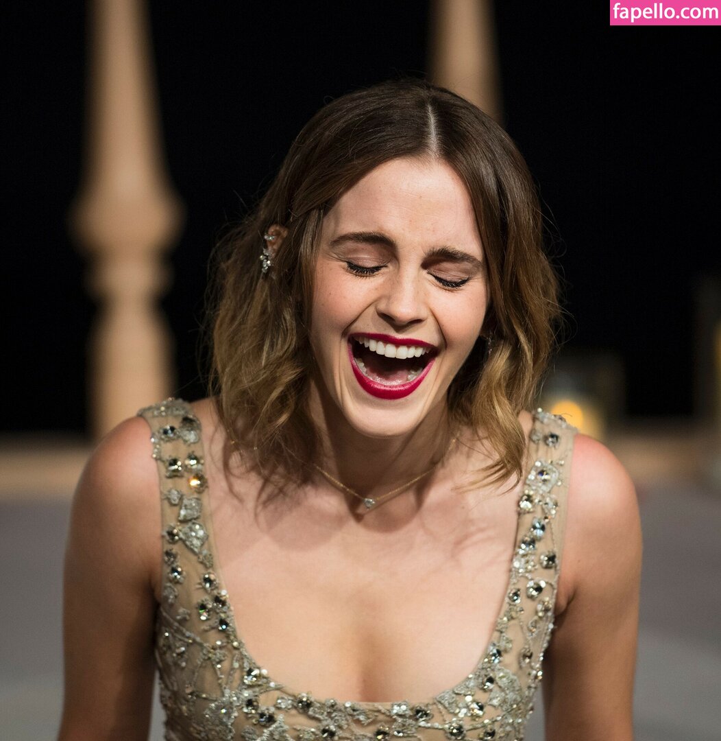 Emma Watson leaked nude photo #0526 (Emma Watson / EmmaWatson / elizarosewatson)