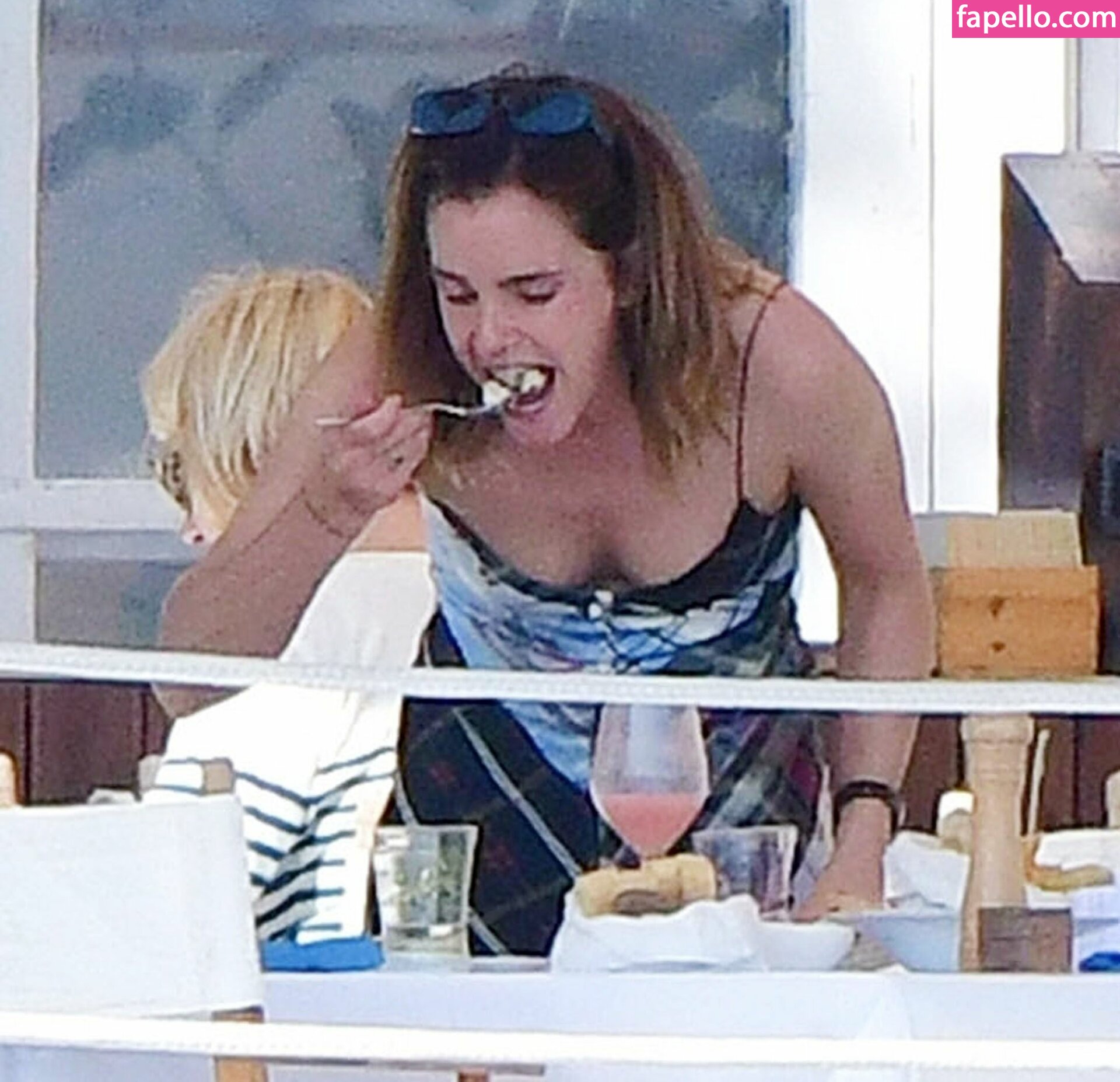 Emma Watson leaked nude photo #1022 (Emma Watson / EmmaWatson / elizarosewatson)