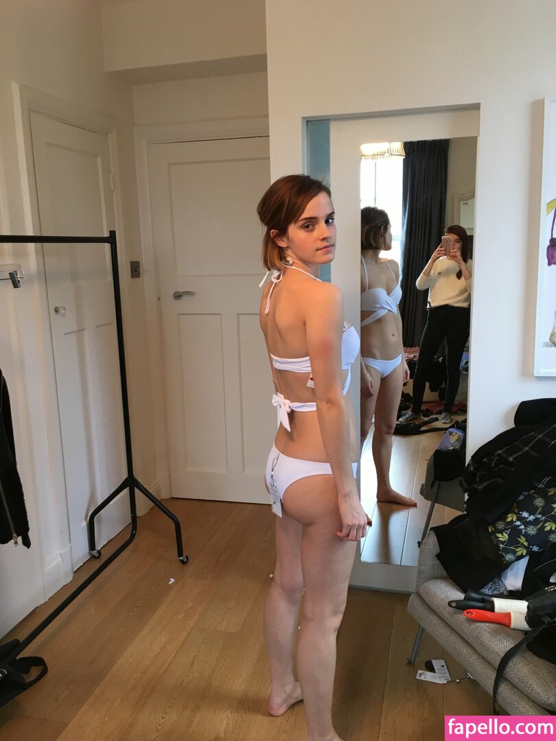 Emma Watson leaked nude photo #1179 (Emma Watson / EmmaWatson / elizarosewatson)