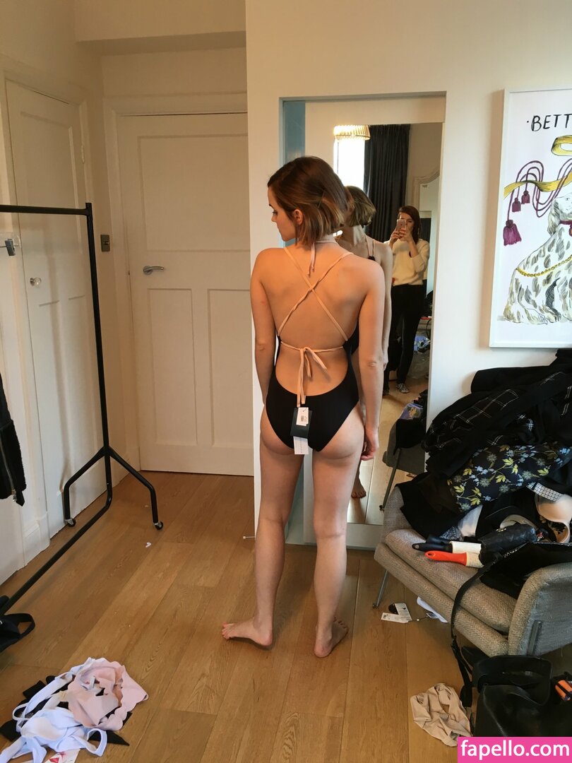 Emma Watson leaked nude photo #1187 (Emma Watson / EmmaWatson / elizarosewatson)