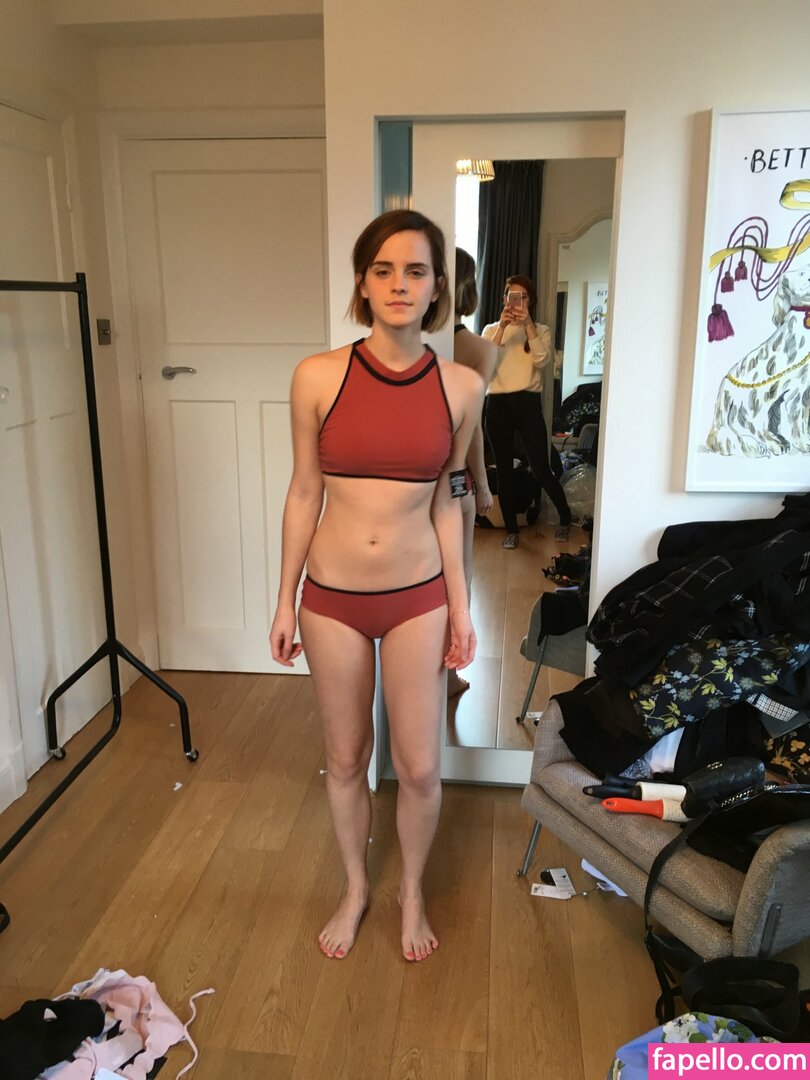 Emma Watson leaked nude photo #1199 (Emma Watson / EmmaWatson / elizarosewatson)