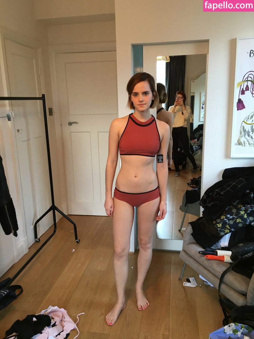 Emma Watson leaked nude photo #1202 (Emma Watson / EmmaWatson / elizarosewatson)