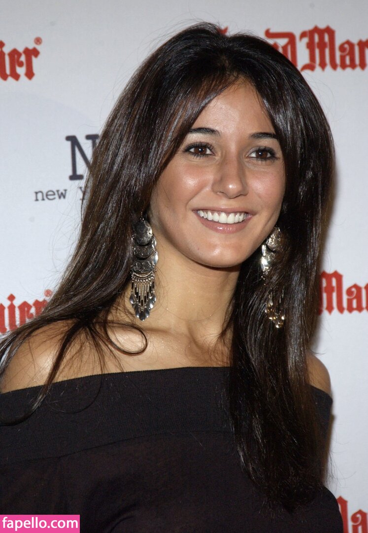 Emmanuelle Chriqui leaked nude photo #0742 (Emmanuelle Chriqui / Emmanuelle / echriqui)