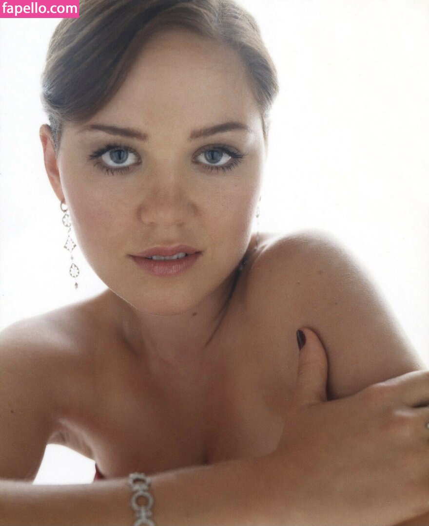 Erika Christensen leaked nude photo #0002 (Erika Christensen / erikachristensen)