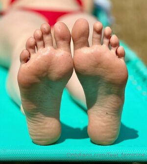 feet_feminine nude #0011