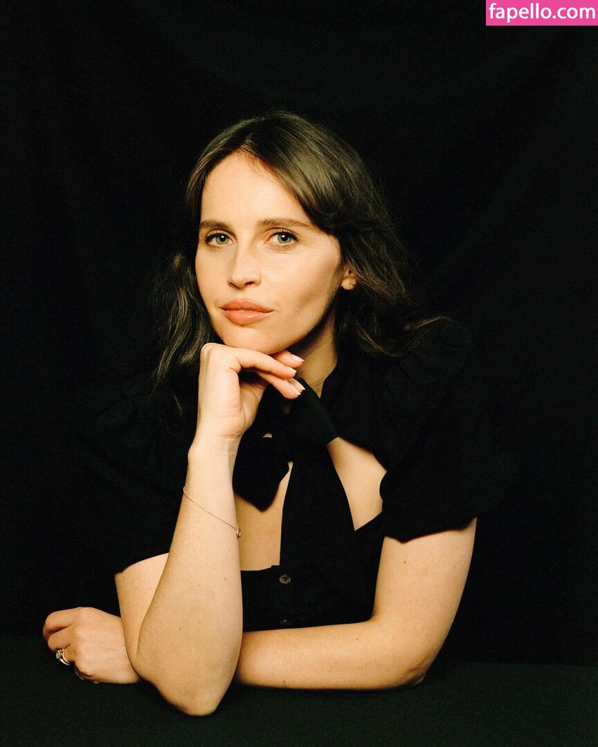 Felicity Jones erome Latest Exclusive Leaked Photos