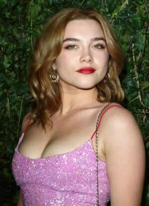 Florence Pugh nude #1035