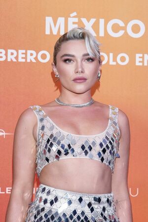 Florence Pugh nude #1081