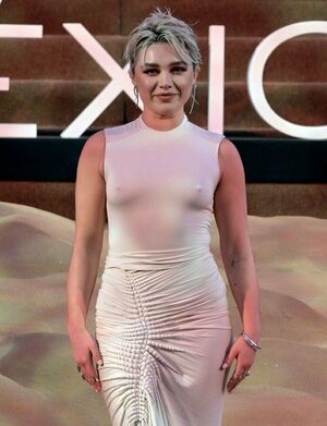 Florence Pugh nude #1085