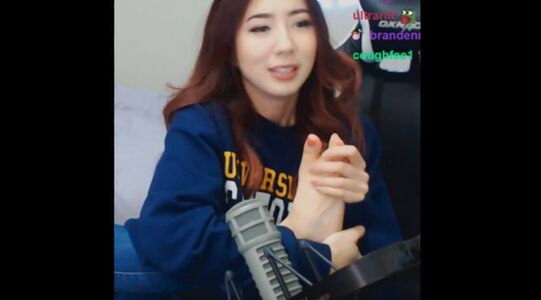 Fuslie nude #0086