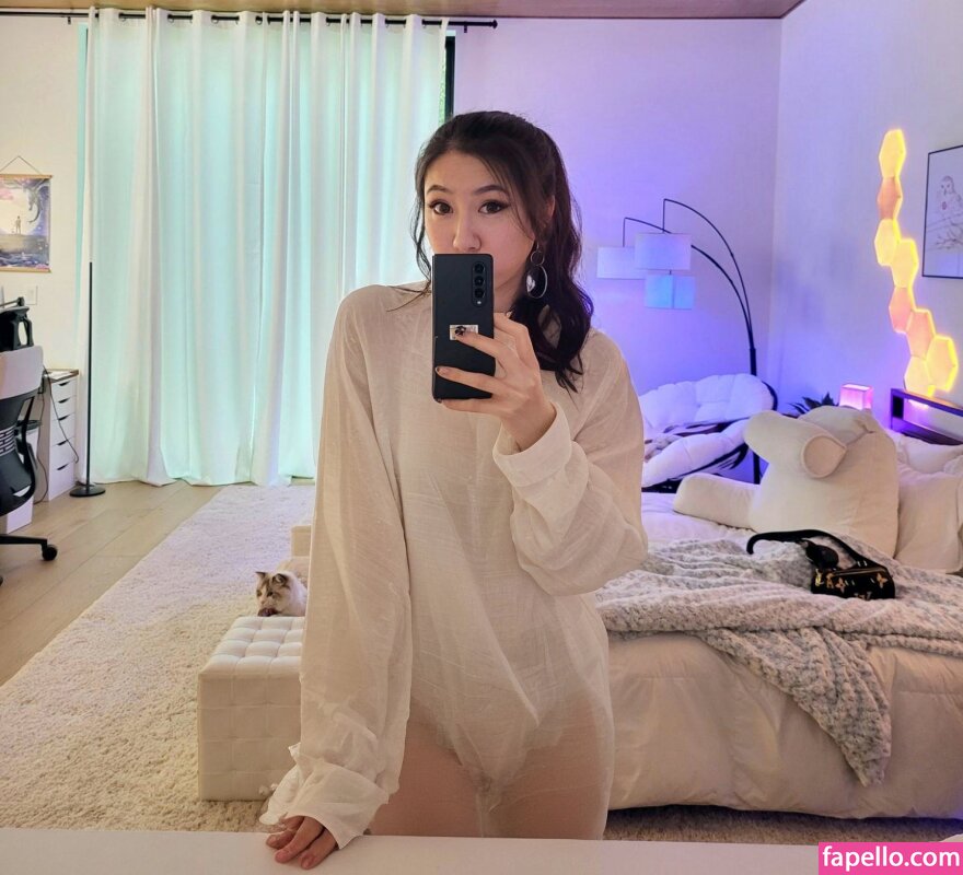 Fuslie leaked nude photo #0384 (Fuslie / Leslie)