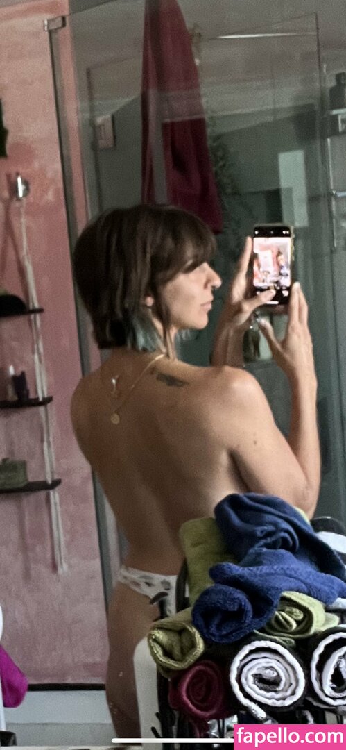 Gabbie Hanna leaked nude photo #0197 (Gabbie Hanna / gabbiehanna / theinfamousbabz / youtuber)