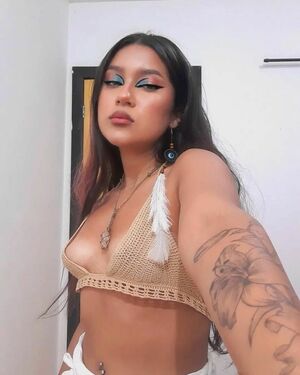 Giovanna Santos nude #0005