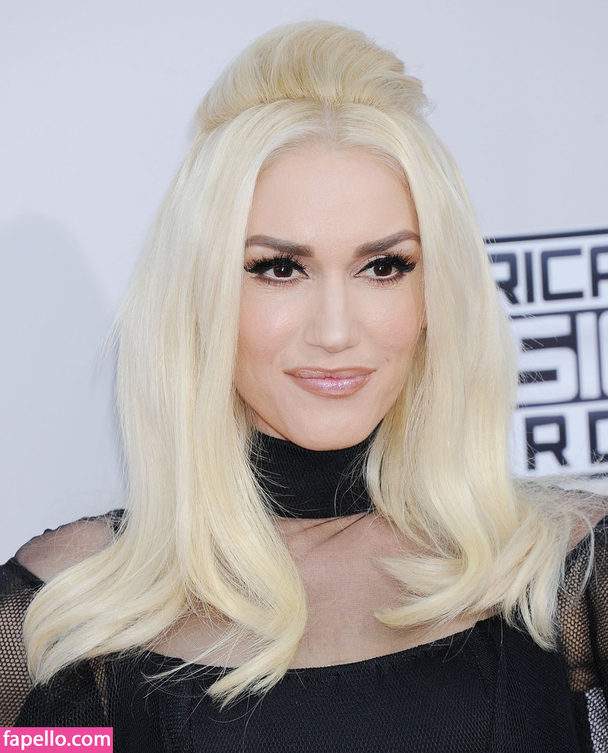 https://fapello.com/content/g/w/gwen-stefani/1000/gwen-stefani_0023.jpg