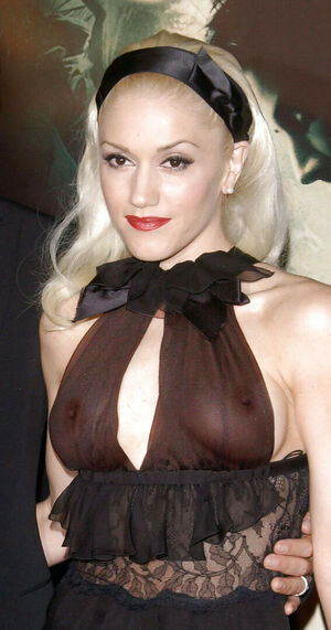 Gwen Stefani nude #0027