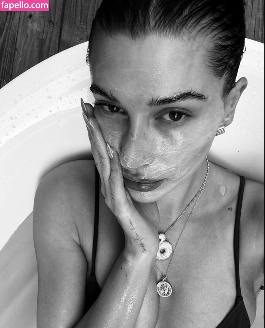 Hailey Baldwin Bieber leaked nude photo #0572 (Hailey Baldwin Bieber / haileybieber)