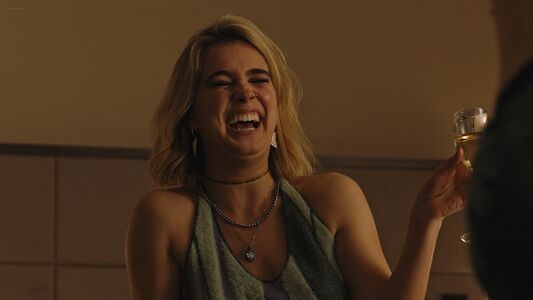 Haley Lu Richardson nude #0103