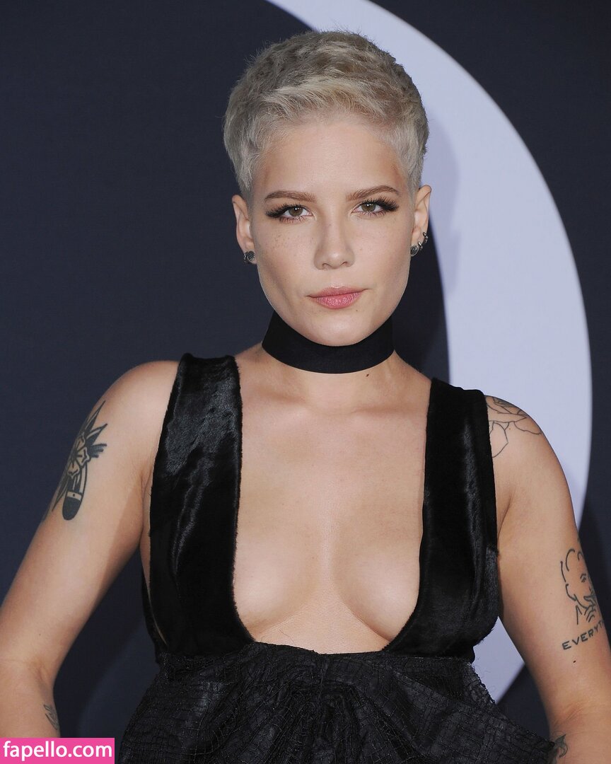 Halsey leaked nude photo #0450 (Halsey / iamhalsey / yammagotchi92)