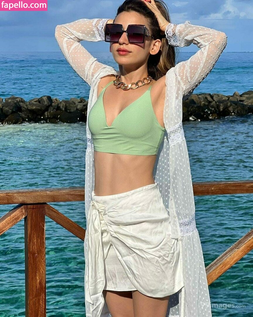 Heli Daruwala leaked nude photo #0032 (Heli Daruwala / heli_daruwala)