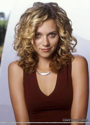 Hilarie Burton nude #0001